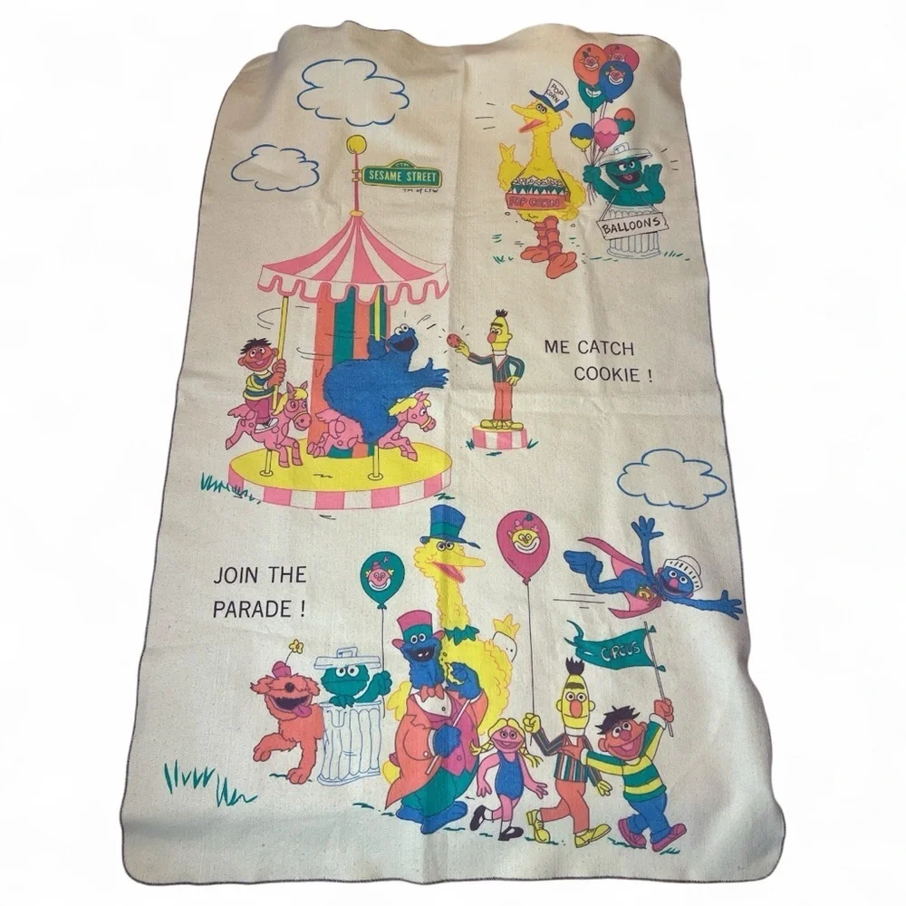 Vintage 1970s Sesame Street Blanket Big Bird Cookie Monster Bert Ernie Parade